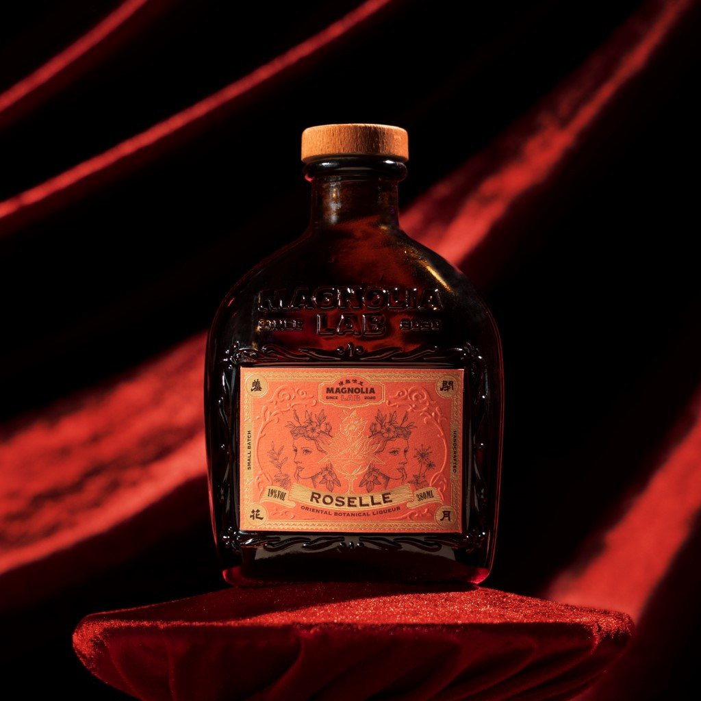 Magnolia Lab Oriental Botanical Liqueur Roselle